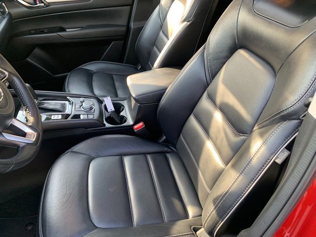 2025 Mazda CX-5 S Preferred package - Photo 18