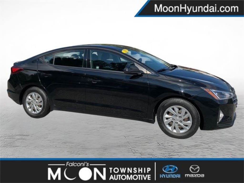 Used 2020 Hyundai Elantra SE Sedan