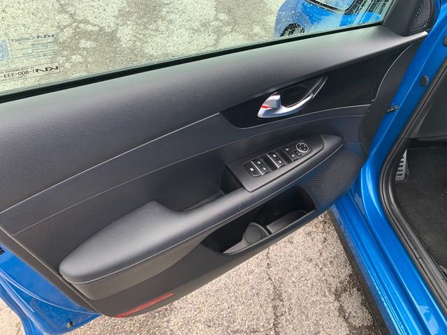 2022 Kia FORTE GT-Line - Photo 22