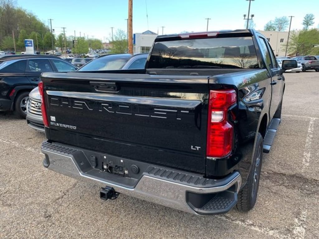 Used 2025 Chevrolet Silverado 1500 LT Truck Crew Cab