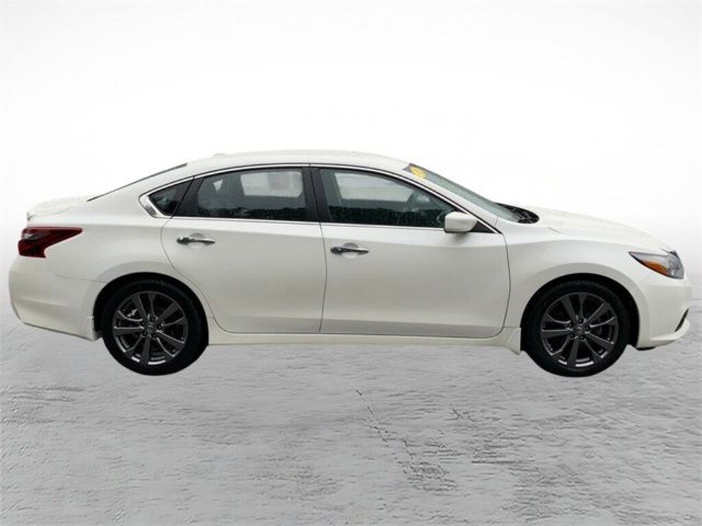 Used 2018 Nissan Altima 2.5 SR Sedan