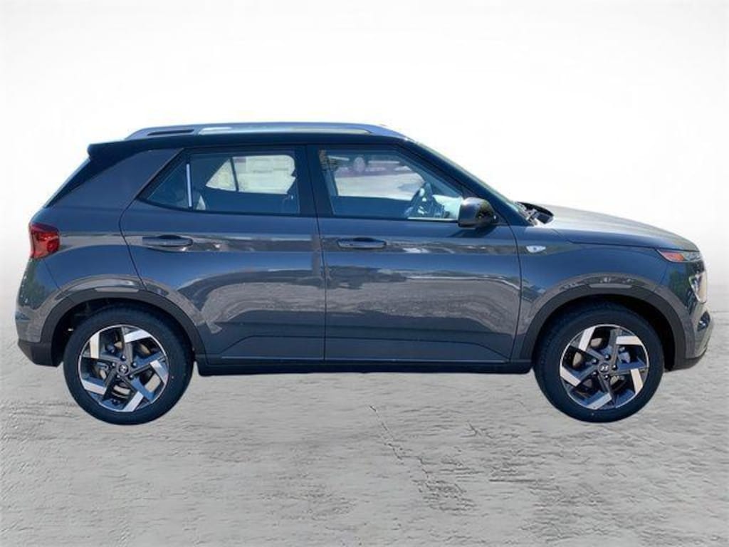 New 2026 Hyundai Venue SEL w/Two-Tone Roof SUV