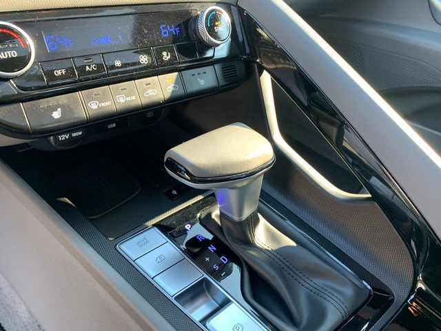 2024 Hyundai Elantra SEL - Photo 23