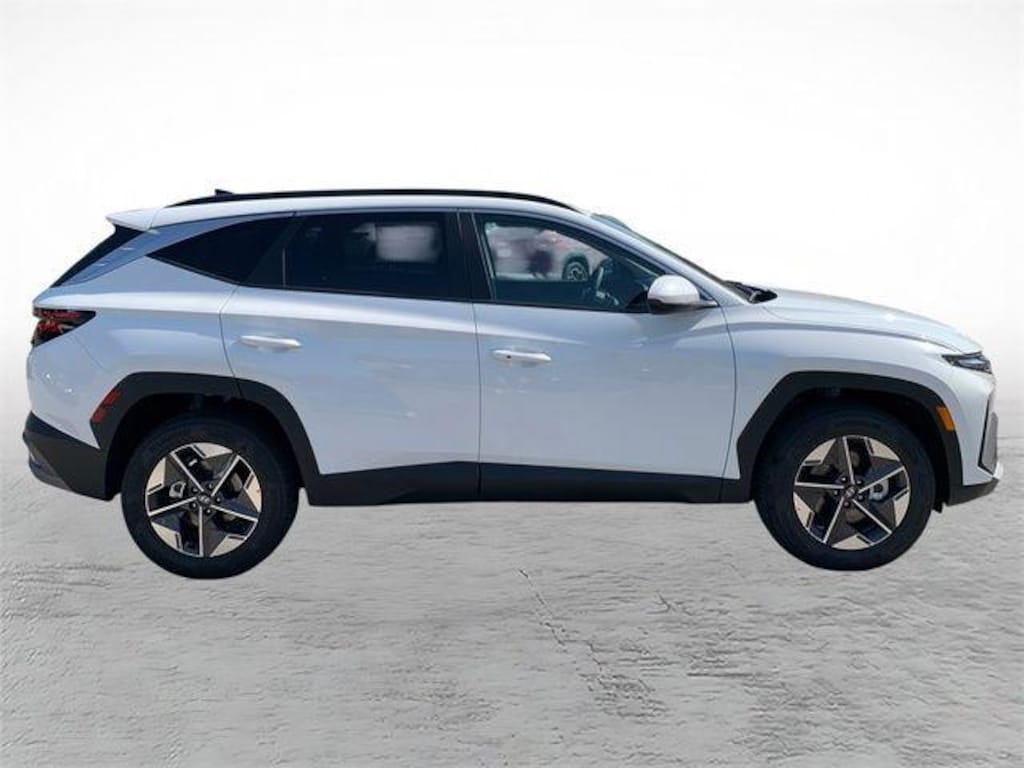 New 2026 Hyundai Tucson SEL AWD SUV