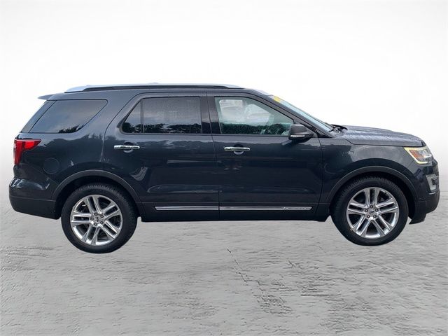 Used 2017 Ford Explorer Limited with VIN 1FM5K7F81HGC19666 for sale in Carnot-Moon, PA