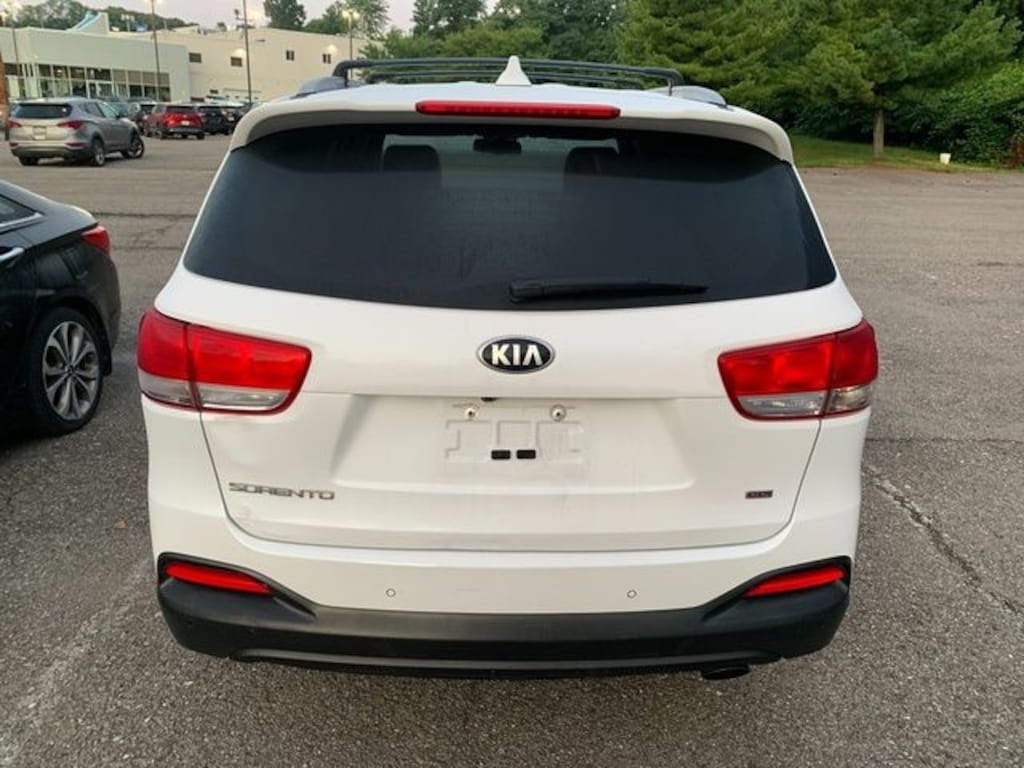 Used 2017 Kia Sorento 2.4L LX SUV