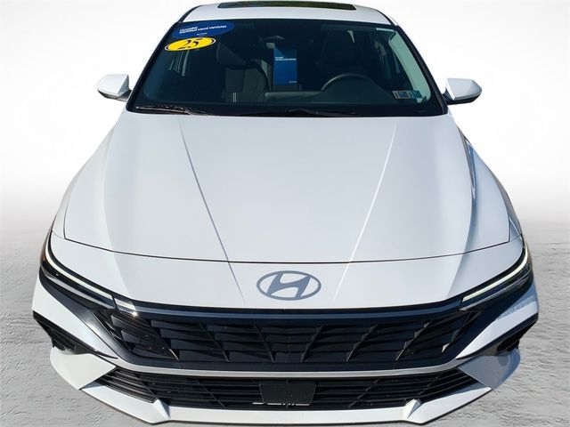 2025 Hyundai Elantra SEL - Photo 8