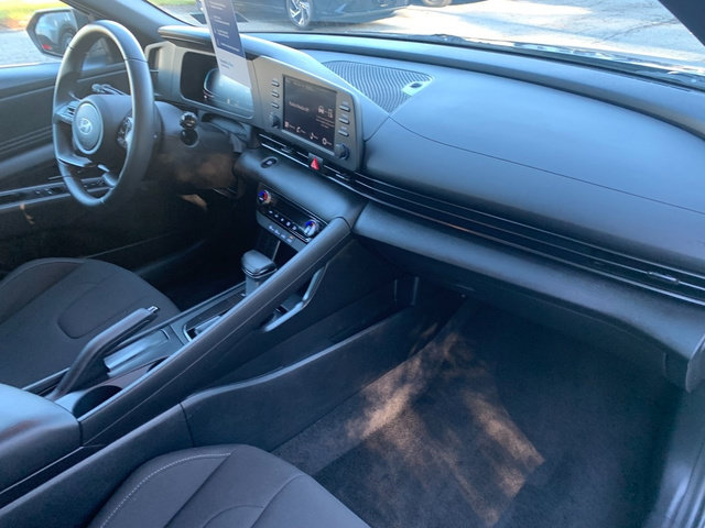 2026 Hyundai Elantra SEL Sport - Photo 11