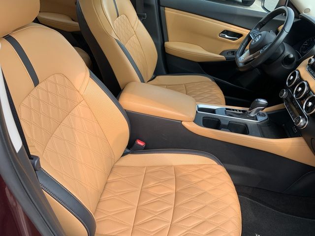 2022 Nissan Sentra SV - Photo 10