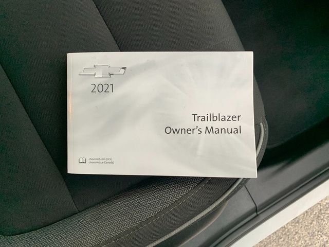 2021 Chevrolet Trailblazer LT - Photo 12