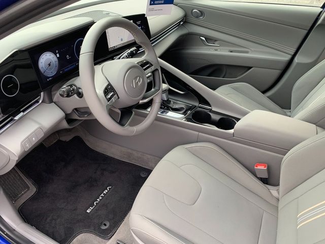 2024 Hyundai Elantra SEL - Photo 21