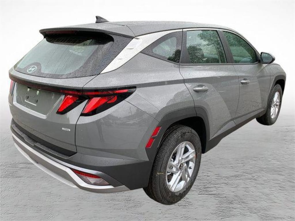 New 2026 Hyundai Tucson SE AWD SUV