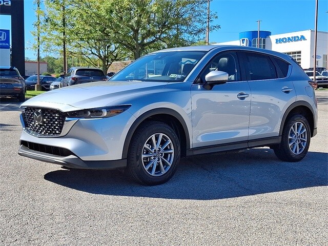 2022 Mazda CX-5 2.5 S Preferred photo 3