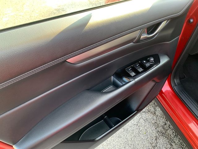 2025 Mazda CX-5 S Preferred package - Photo 23