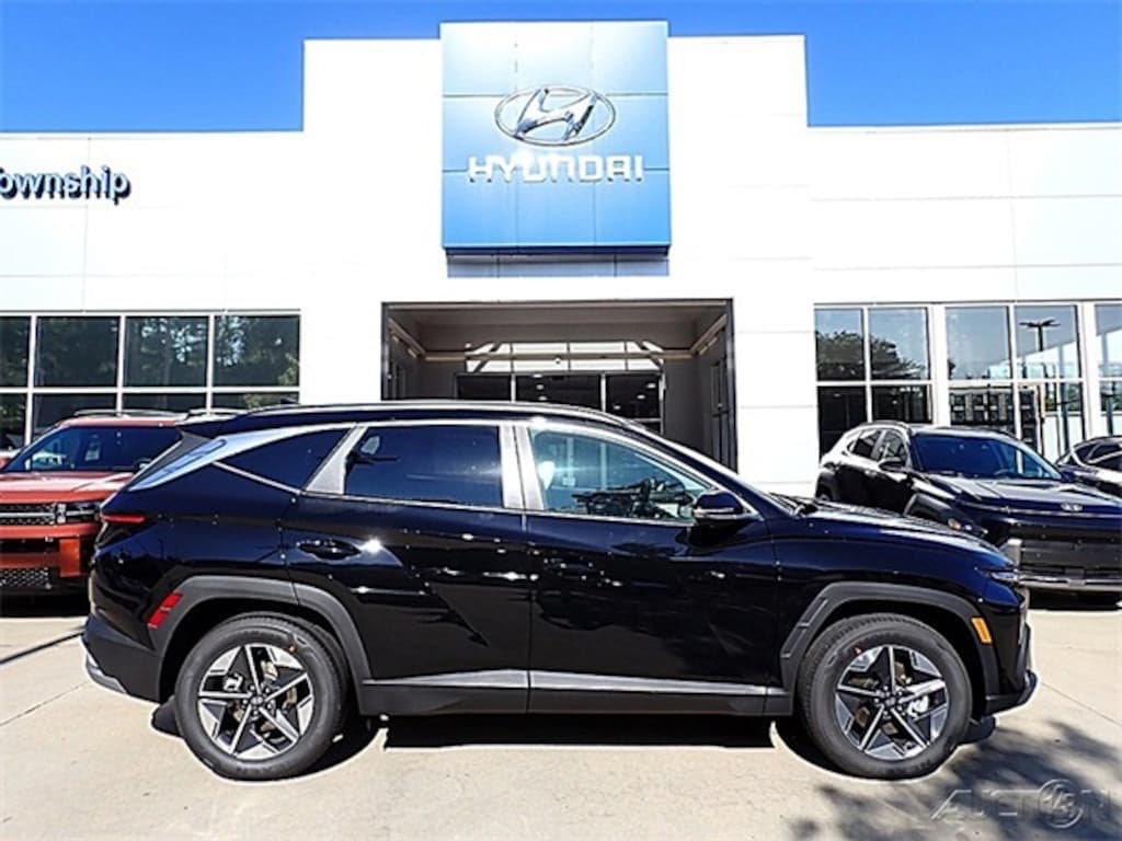 Certified 2025 Hyundai Tucson SEL Convenience SUV