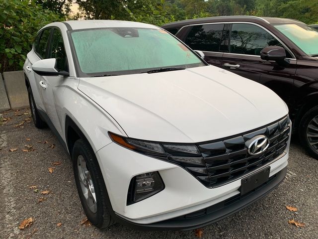 2023 Hyundai Tucson SE - Photo 4