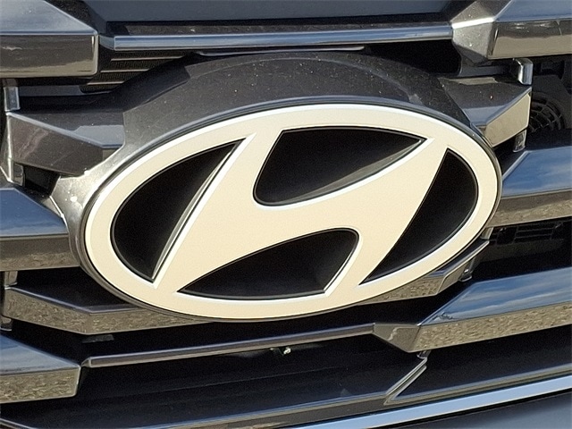 2026 Hyundai Tucson Hybrid SEL Convenience photo 2