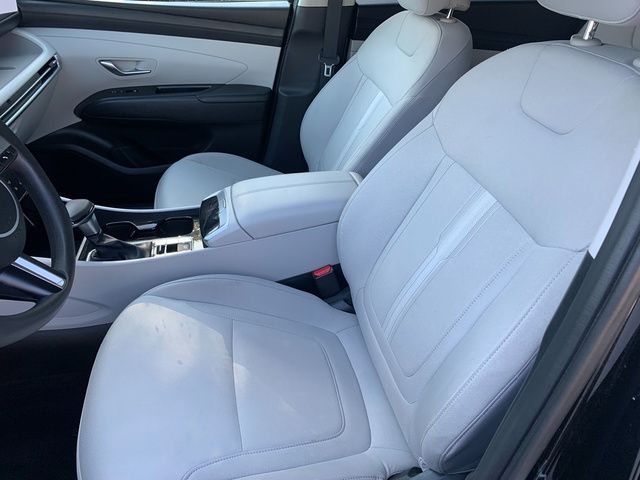 2025 Hyundai Tucson SEL - Photo 17
