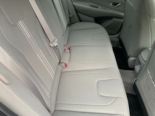 2024 Hyundai Elantra SEL - Photo 14