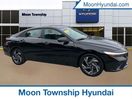 2025 Hyundai Elantra SEL Convenience Sedan