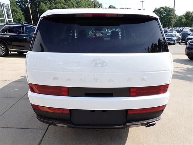 2026 Hyundai Santa Fe SE photo 2