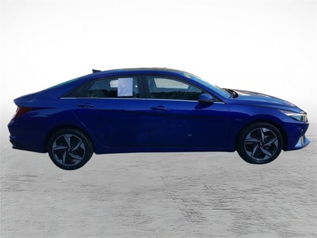 Used 2023 Hyundai Elantra Limited Sedan