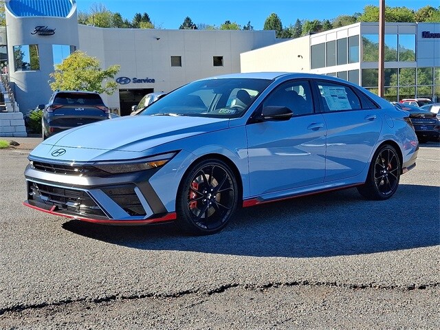 2025 Hyundai Elantra N Base photo 3