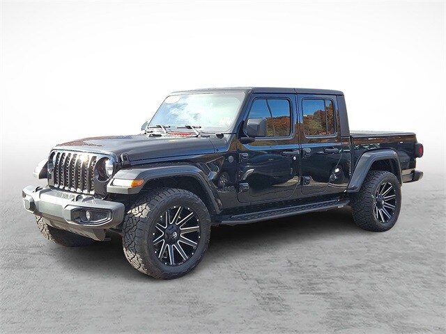 2022 Jeep Gladiator Altitude photo 3