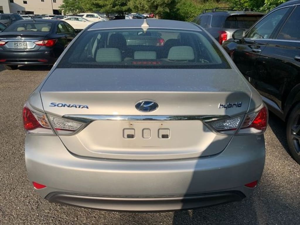 Used 2011 Hyundai Sonata Hybrid Sedan