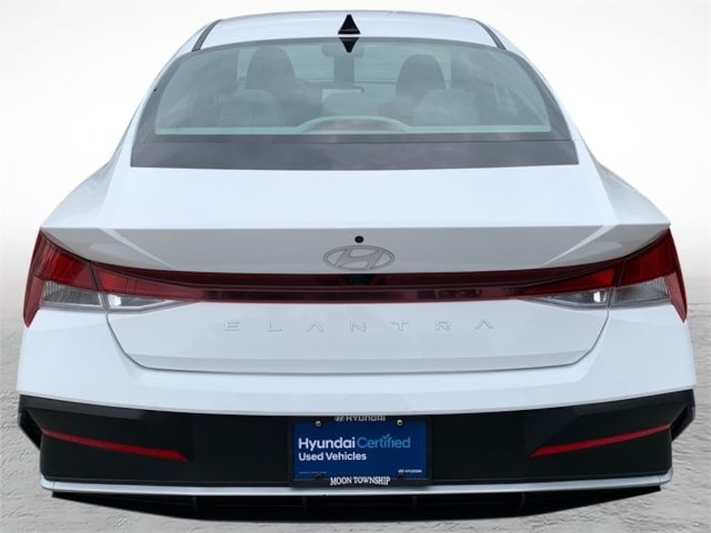 Used 2024 Hyundai Elantra SEL Sedan