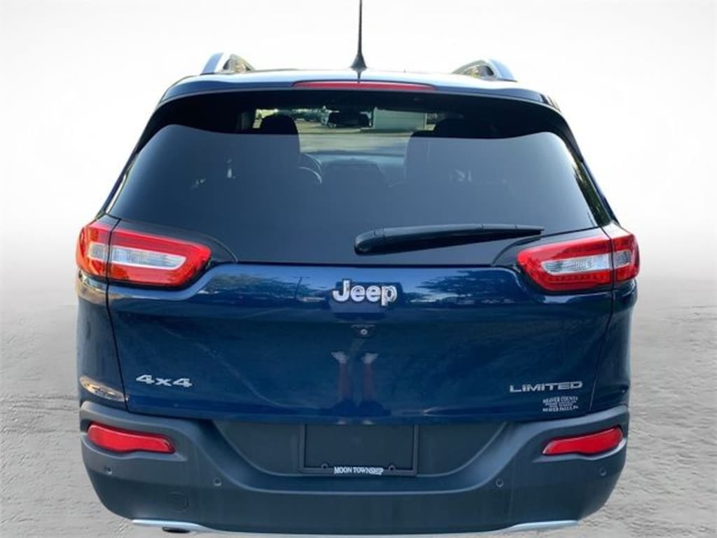 Used 2018 Jeep Cherokee Limited 4x4 SUV
