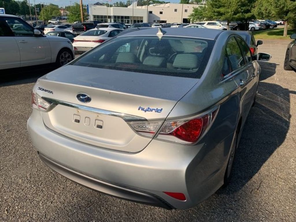 Used 2011 Hyundai Sonata Hybrid Sedan
