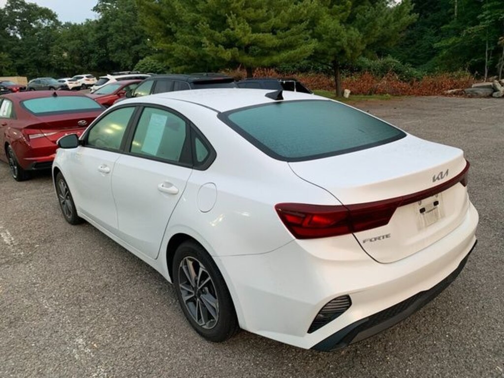 Used 2023 Kia Forte LXS Sedan