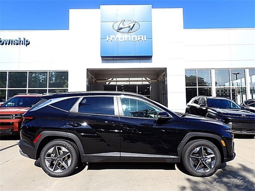 Certified 2025 Hyundai Tucson SEL Convenience SUV