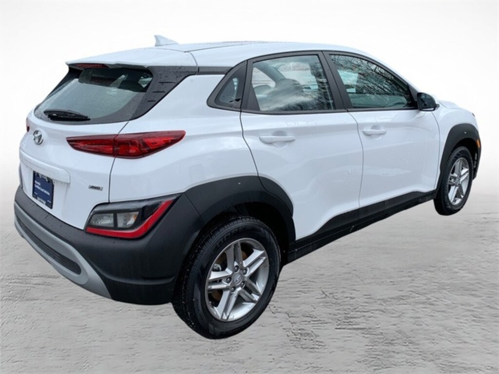 Used 2023 Hyundai Kona SE SUV