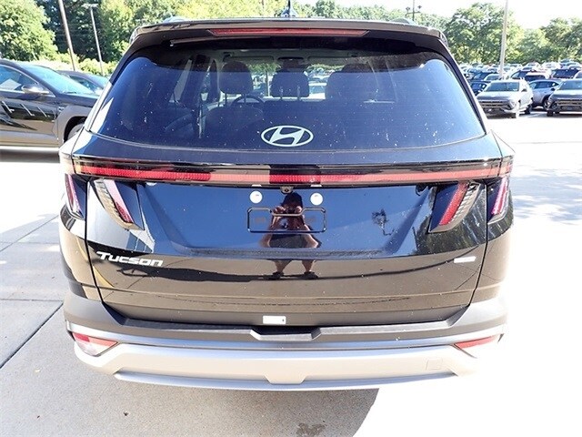 2025 Hyundai Tucson SEL Convenience photo 2