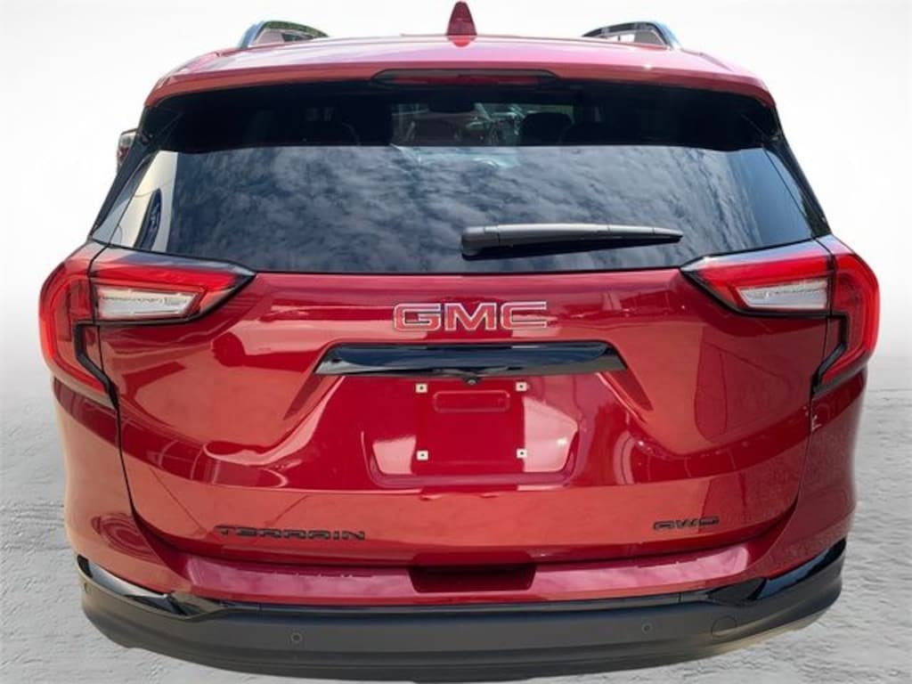 Used 2023 GMC Terrain SLT SUV
