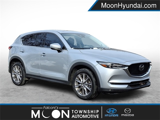 2019 Mazda CX-5 Grand Touring's photo