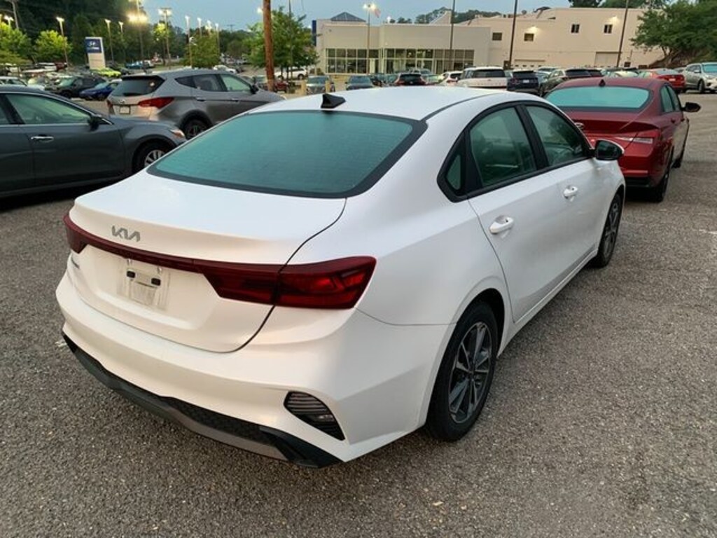 Used 2023 Kia Forte LXS Sedan