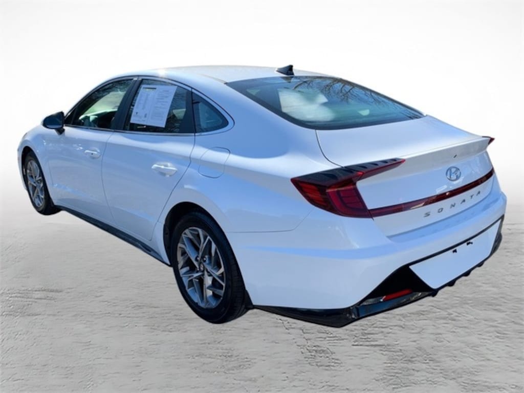 Used 2022 Hyundai Sonata SEL Sedan