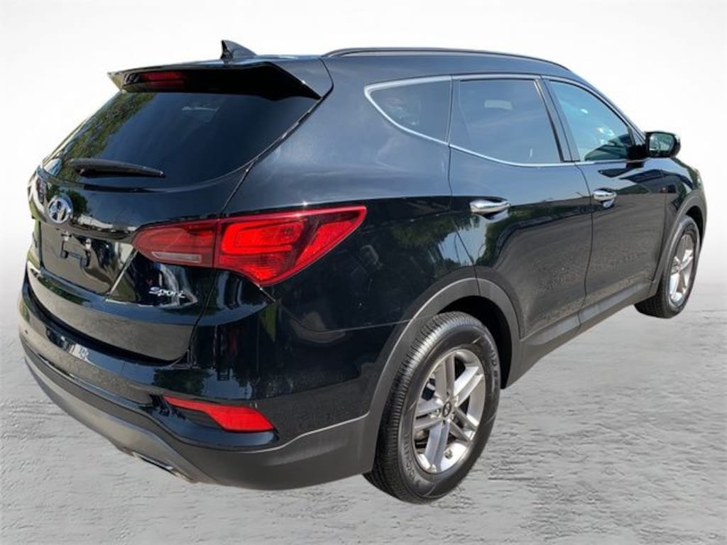 Used 2018 Hyundai Santa Fe Sport 2.4L SUV