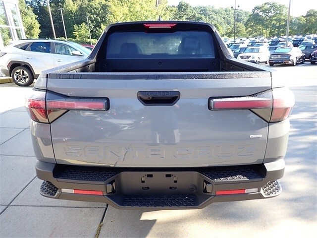 2026 Hyundai Santa Cruz SEL photo 2