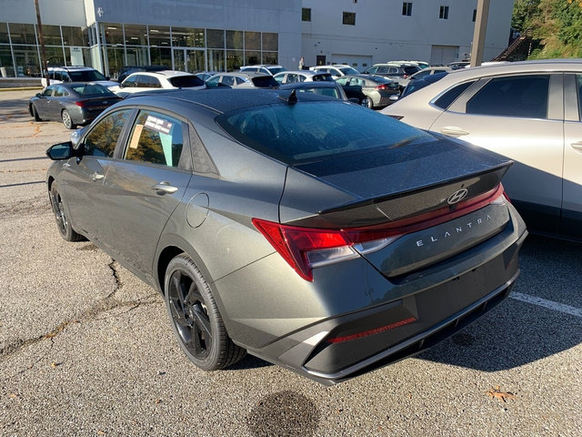 Used 2026 Hyundai Elantra SEL Sport Sedan