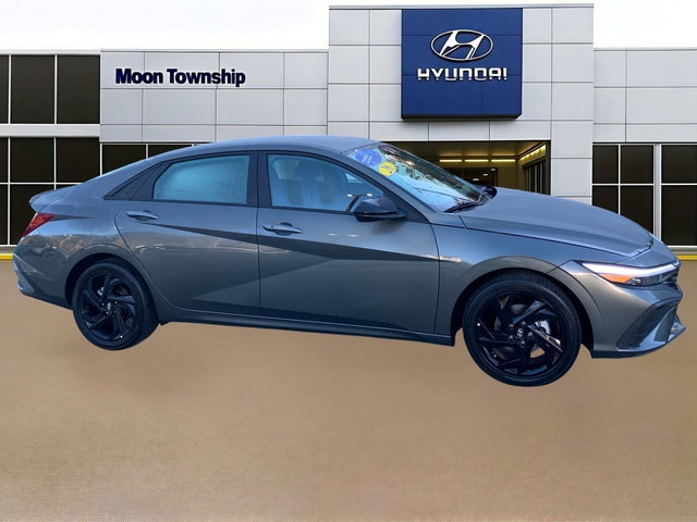 Used 2026 Hyundai Elantra SEL Sport Sedan