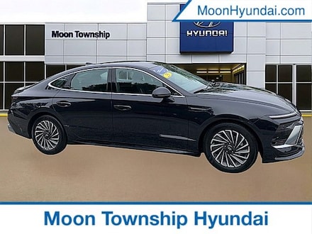 2025 Hyundai Sonata Hybrid SEL Sedan
