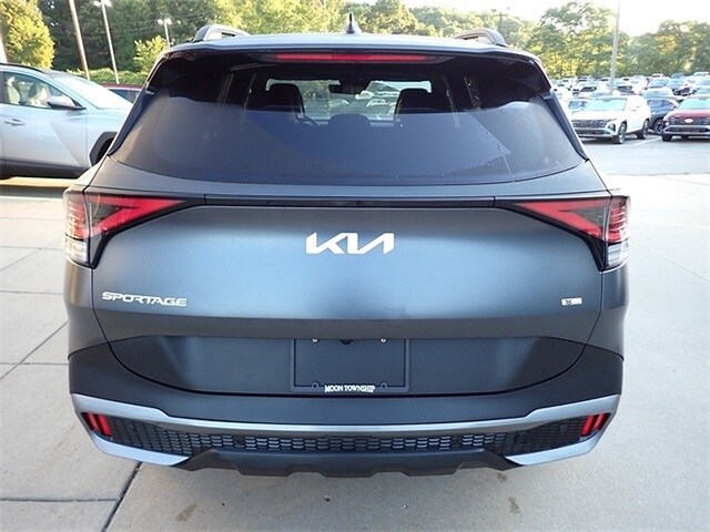 2023 Kia Sportage Plug-In Hybrid X-Line photo 3