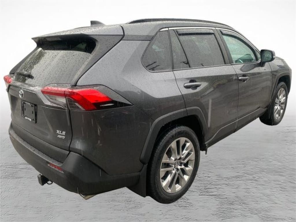 Used 2019 Toyota RAV4 XLE Premium SUV