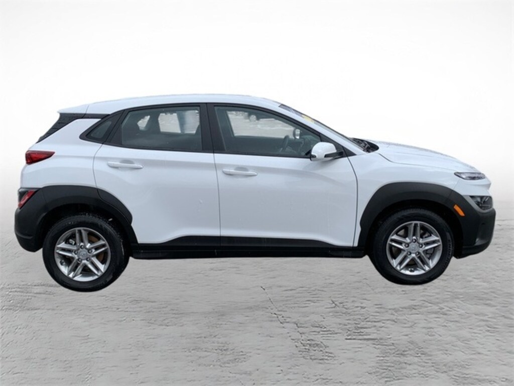 Used 2023 Hyundai Kona SE SUV
