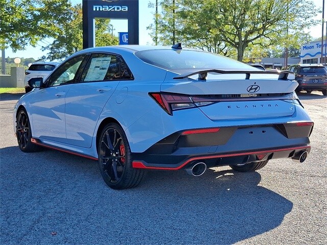 2025 Hyundai Elantra N Base photo 4