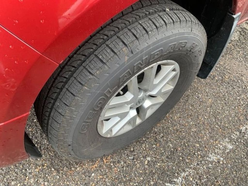 Used 2019 Nissan Frontier SV Truck Crew Cab